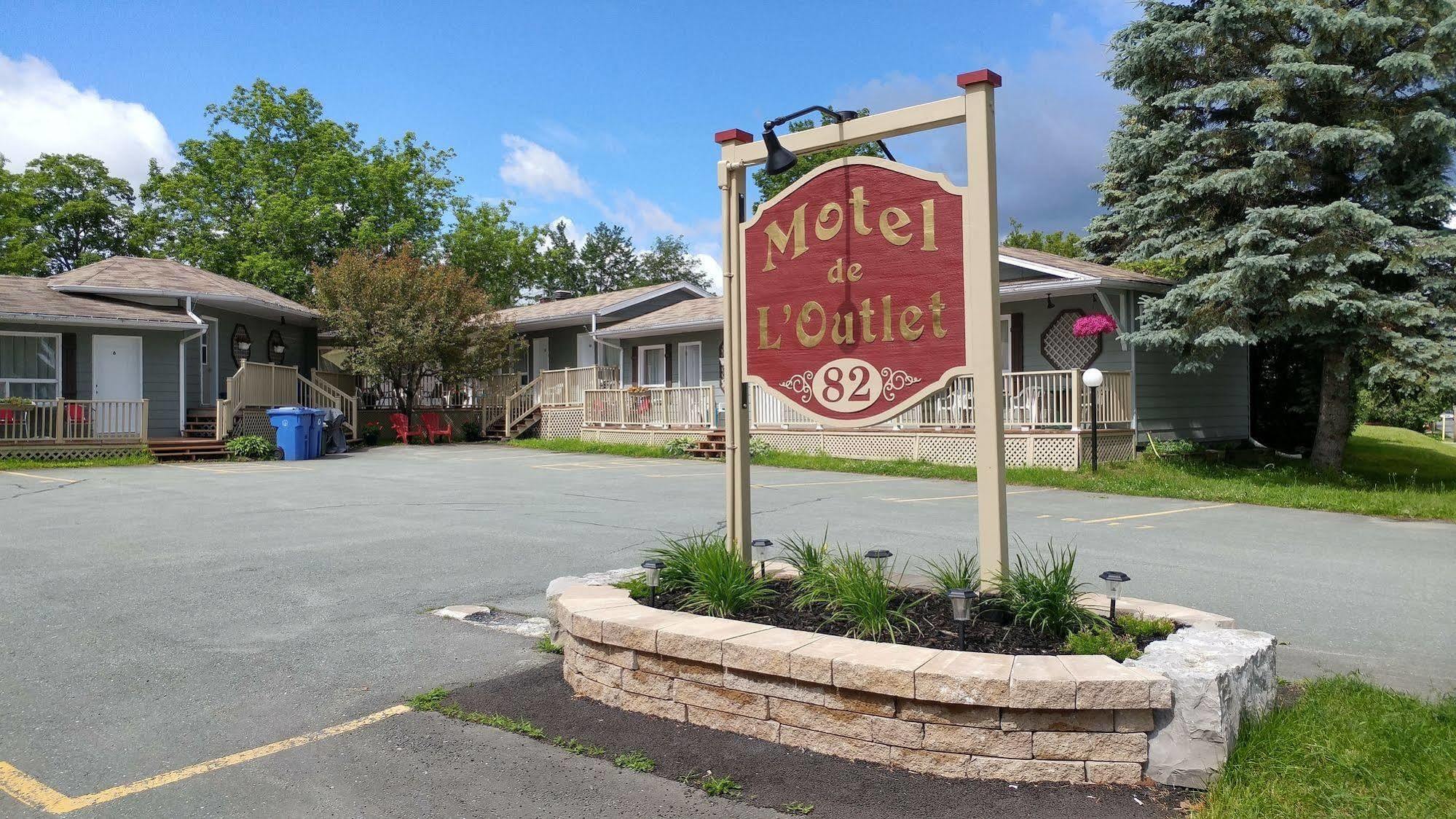 Motel De L'Outlet Magog Exterior foto